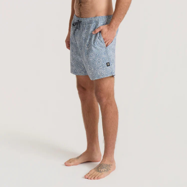 Shorey 16" Trunks