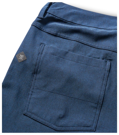 Explorer 2.0 Hybrid Shorts 19"